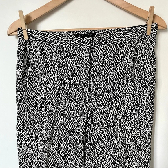 Theory 100% Silk  Matten Leopard Straight Leg Pants - Picture 6 of 8